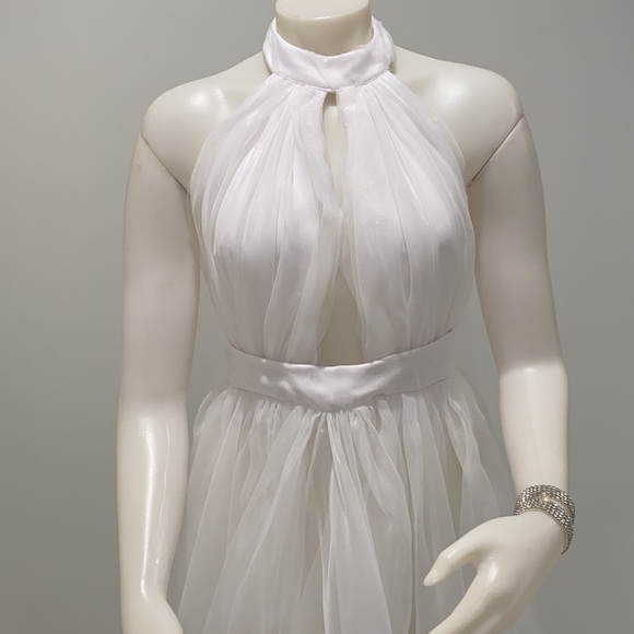 Dress - Picture 2 of 5